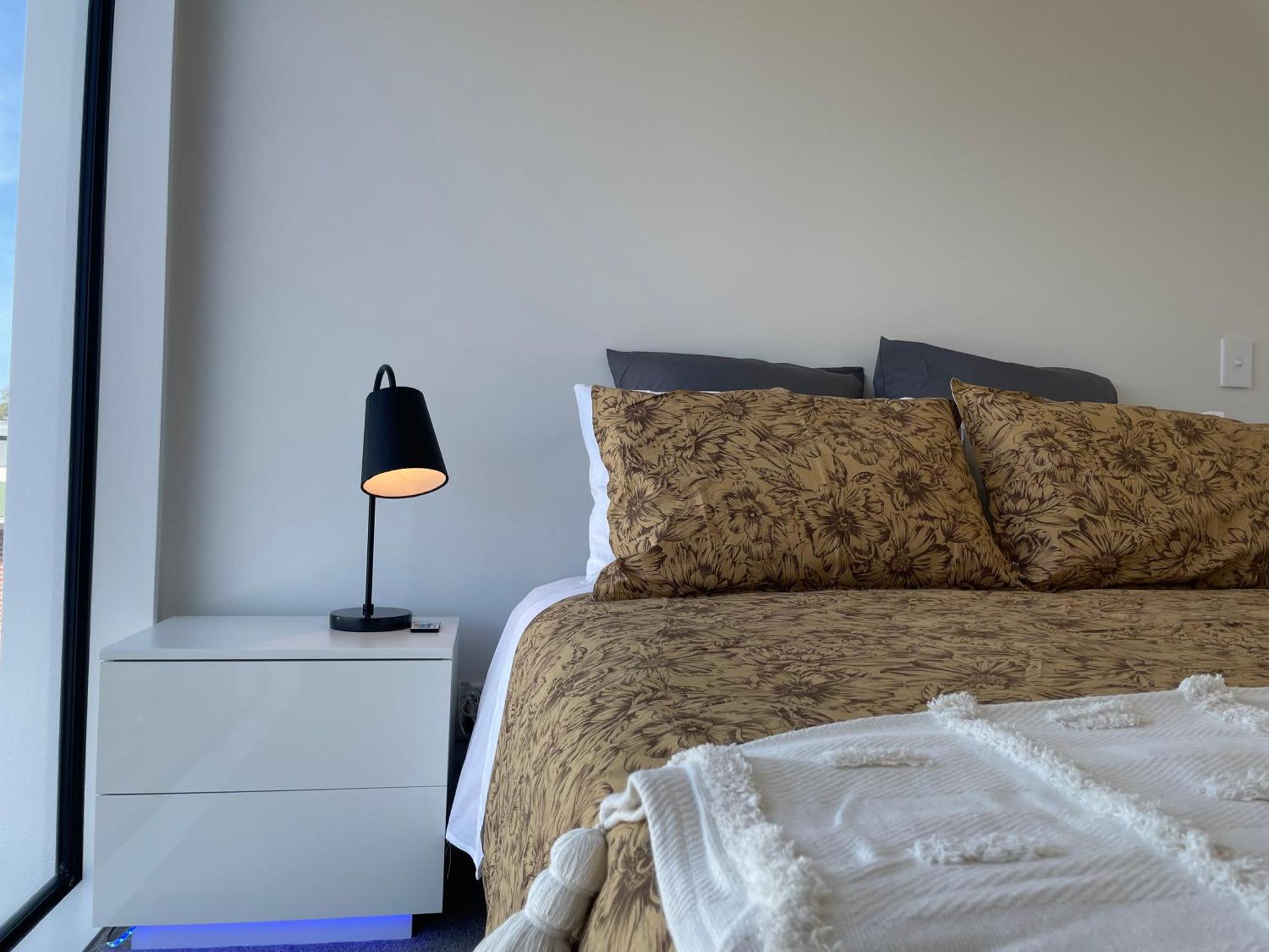 Luxury 2 Bedroom Townhouse Opposite Merivale Mall Christchurch Luaran gambar