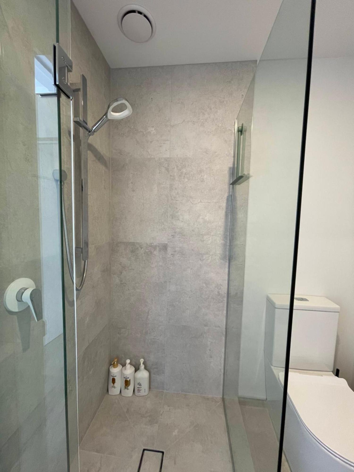 Luxury 2 Bedroom Townhouse Opposite Merivale Mall Christchurch Luaran gambar