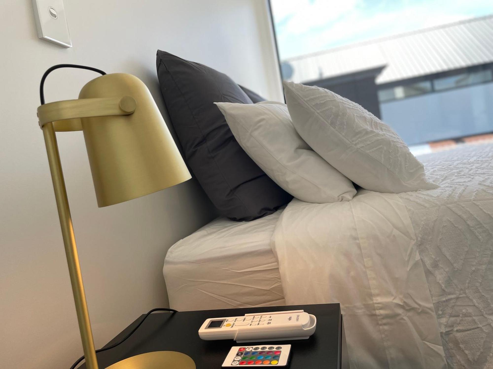 Luxury 2 Bedroom Townhouse Opposite Merivale Mall Christchurch Luaran gambar